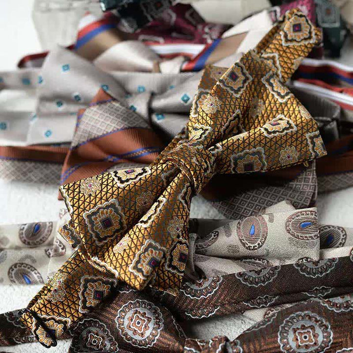 Papillon da uomo con fazzoletto stampato vintage a doppio strato