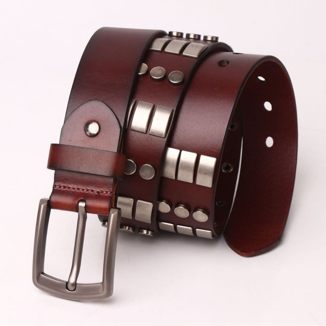 Cintura in vera pelle per uomo con rivetti punk
