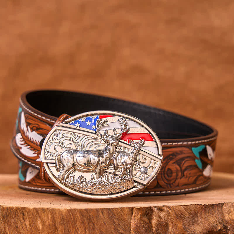 Cintura in pelle fai da te con bandiera USA smaltata e coltello pieghevole nascosto a forma di cervo (in prevendita)
