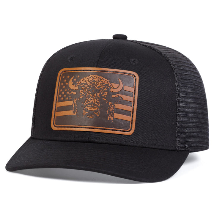 Cappello da camionista regolabile con bandiera a testa di toro - Nero - Regolabile (circa 22"-23 5/8") - image 0