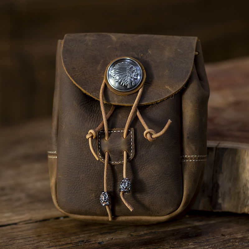 Portafoglio piccolo in stile indiano con coulisse e cintura in pelle di cavallo pazzo
