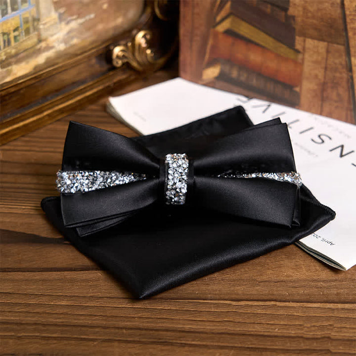 Set da uomo con papillon e fazzoletto da taschino in raso con strass scintillanti