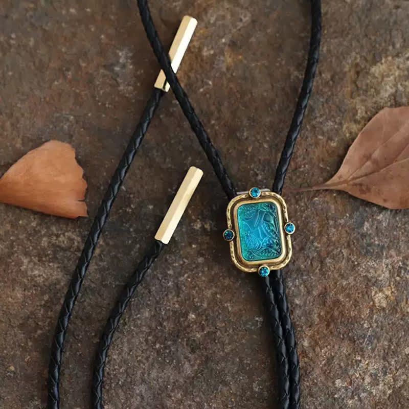 Cravatta Bolo in stile palazzo retrò con paesaggio marino blu e verde