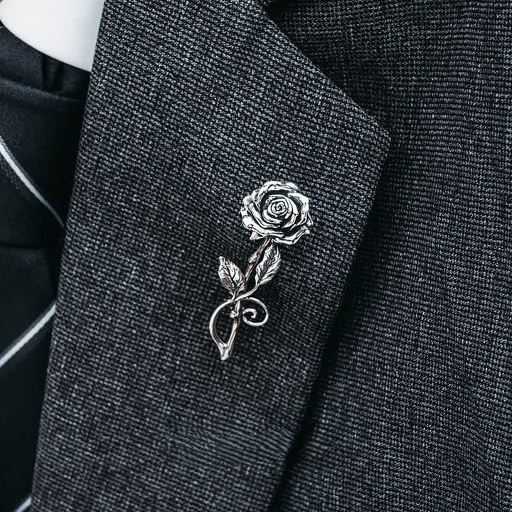 Spilla da uomo romantica con rosa in argento 3D