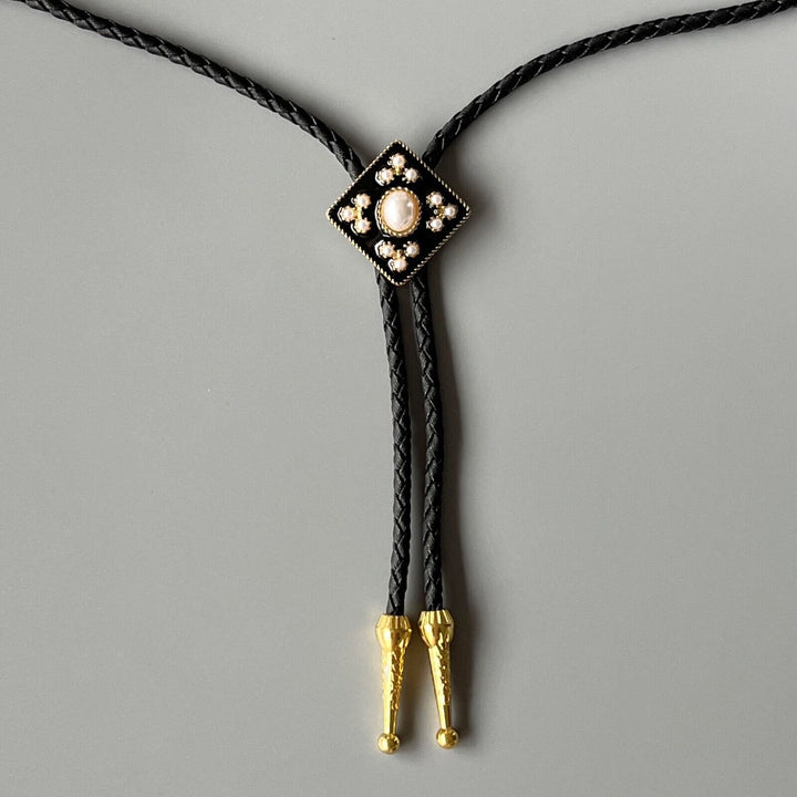 Cravatta Bolo Western Cowboy con Perla e Croce, Regalo di Nozze - Cravatta Bolo con croce di perle - image 0