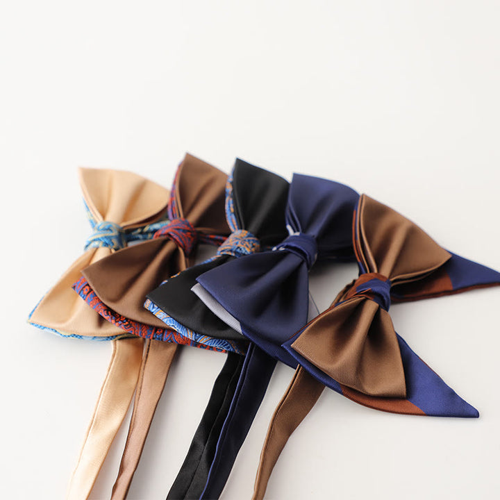 Papillon in raso regolabile a due strati con motivo Paisley oversize