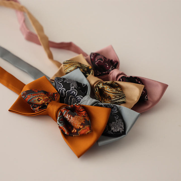 Papillon in raso a due strati con cinturino regolabile Paisley