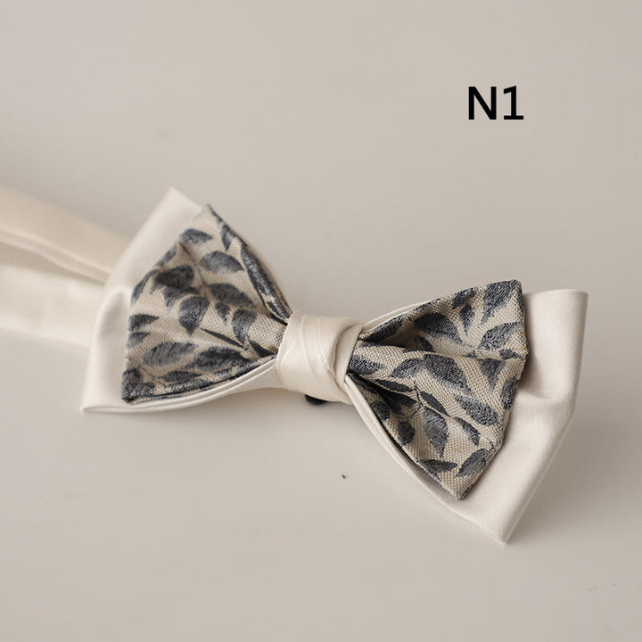 Papillon con cinturino regolabile in raso a due strati con motivo beige