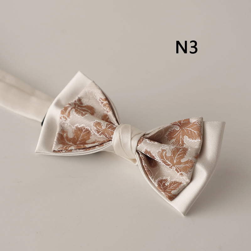 Papillon con cinturino regolabile in raso a due strati con motivo beige
