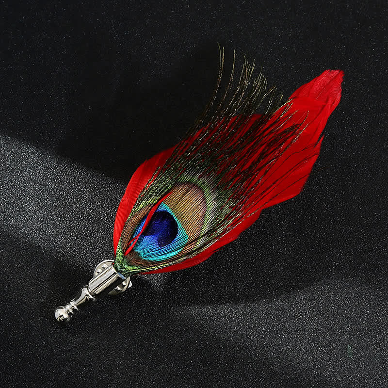 Spilla unisex classica con piume di pavone colorate per feste di nozze
