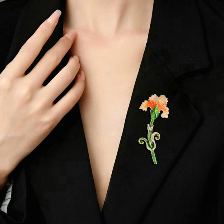 Spilla a forma di garofano smaltato da donna