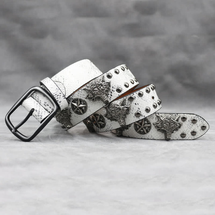 Cintura in pelle stampata in pelle di serpente nera con rivetto a testa di lupo in argento antico