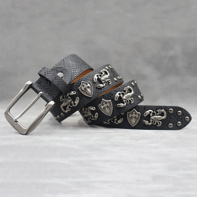 Cintura in pelle stampata con rivetti a forma di scorpione in argento antico - image 1