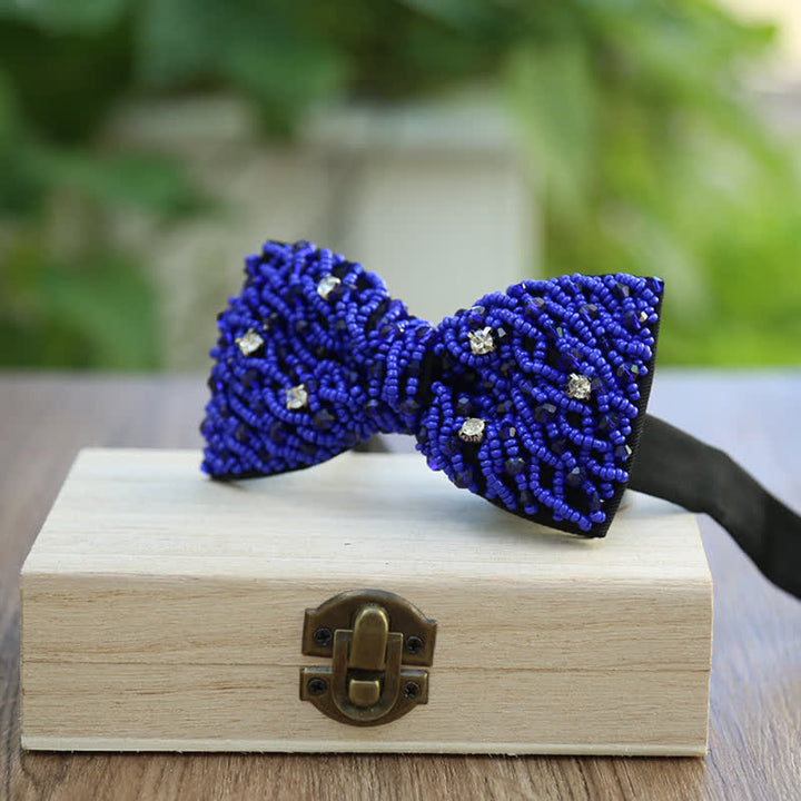 Papillon con perline ricamate in cristalli colorati scintillanti