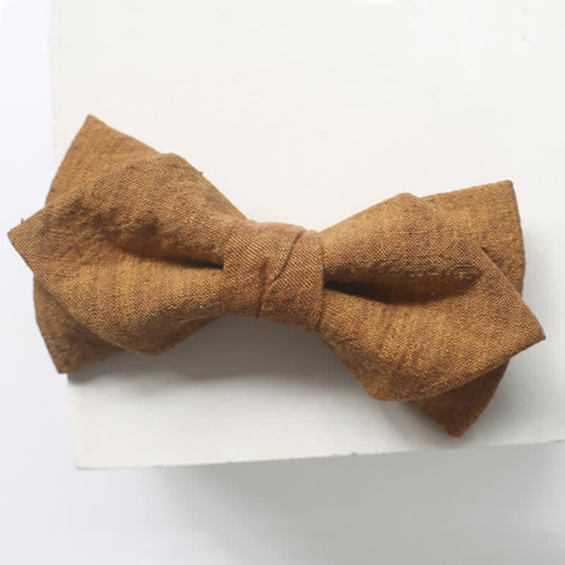 Papillon da uomo in lino tinta unita color oro scuro