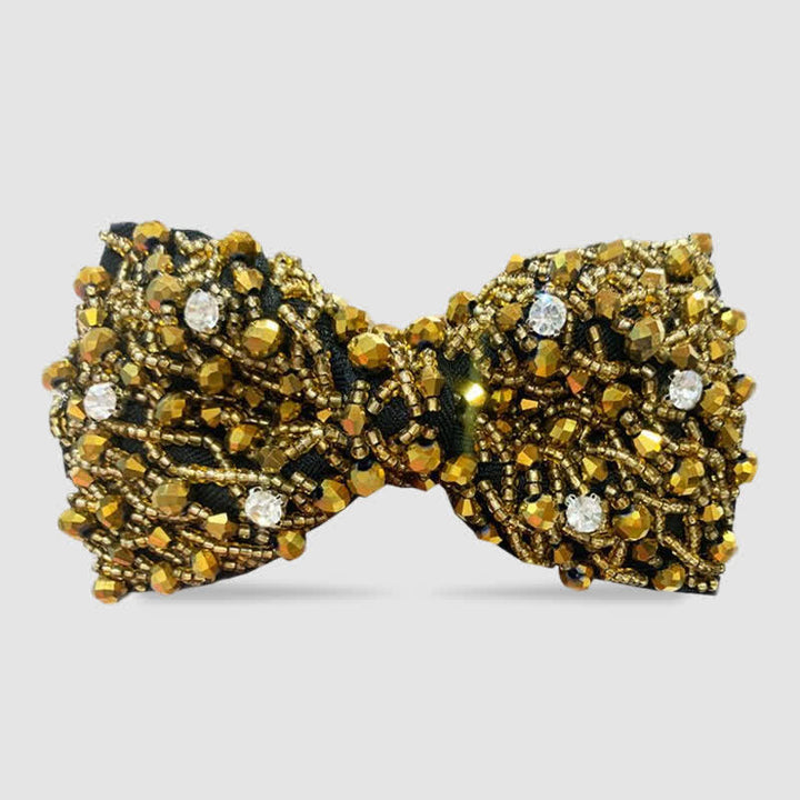Papillon con tubi di perline ricamati con cristalli di strass