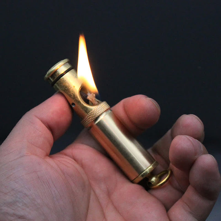 Portachiavi retrò in bronzo, accendino portatile a cherosene ricaricabile