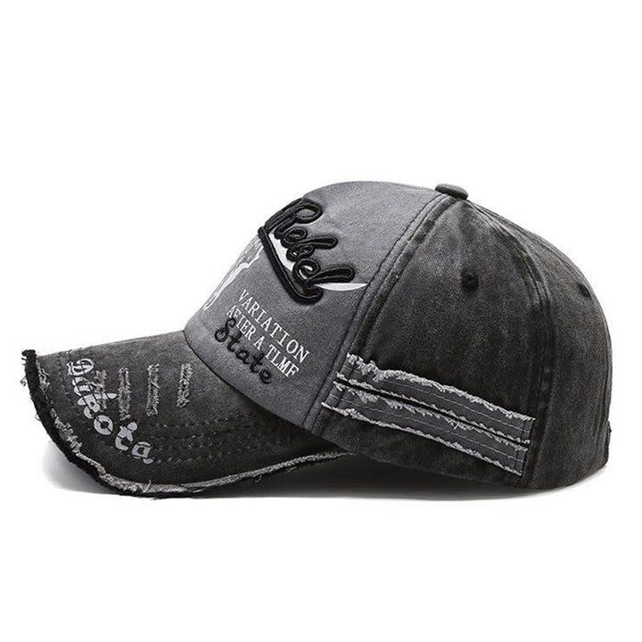 Cappellino da baseball con testa di toro Longhorn ricamata con lettere