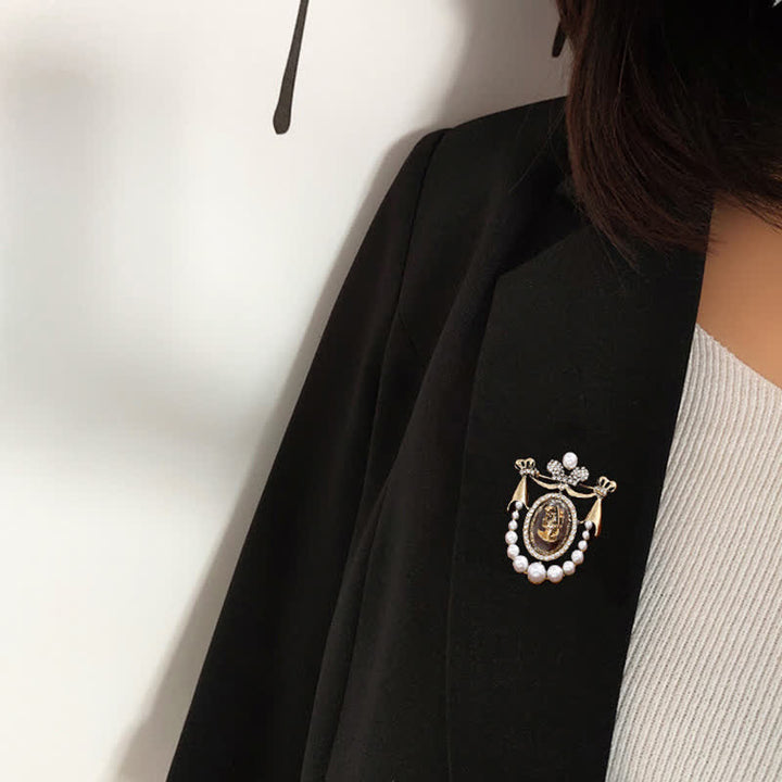 Spilla di perle vintage da donna in stile Lady Face Court