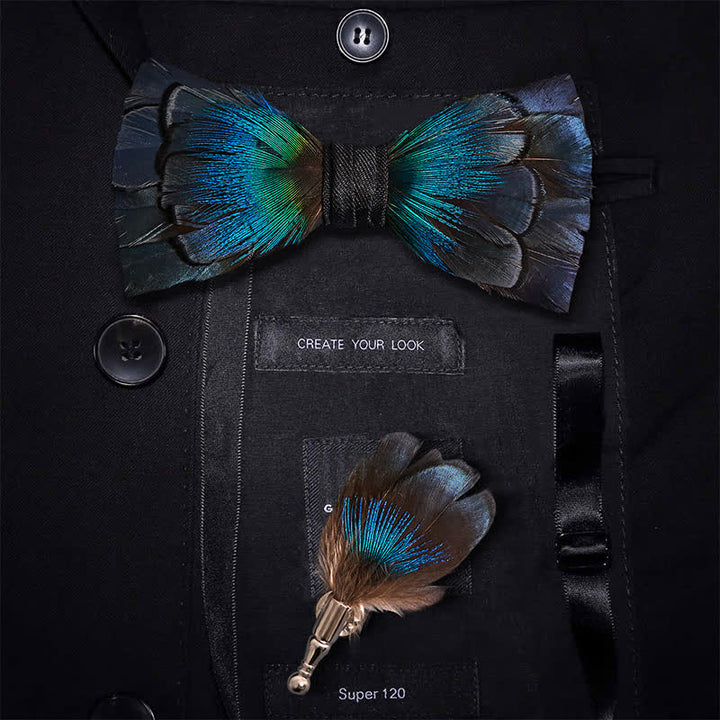 Papillon con piume blu navy a cascata per bambini con spilla da bavero