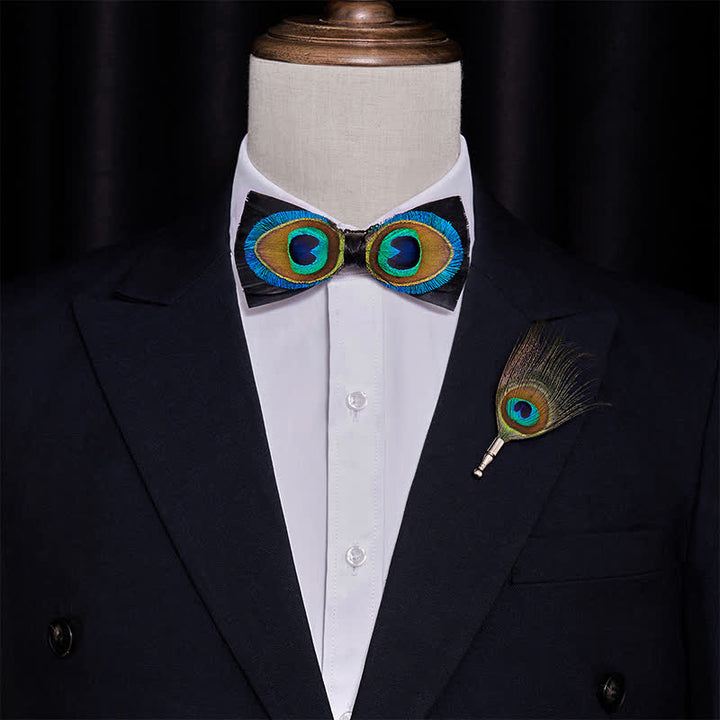 Papillon con piume di pavone blu e nero