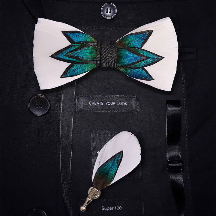Papillon con piume blu ciano e bianco crema
