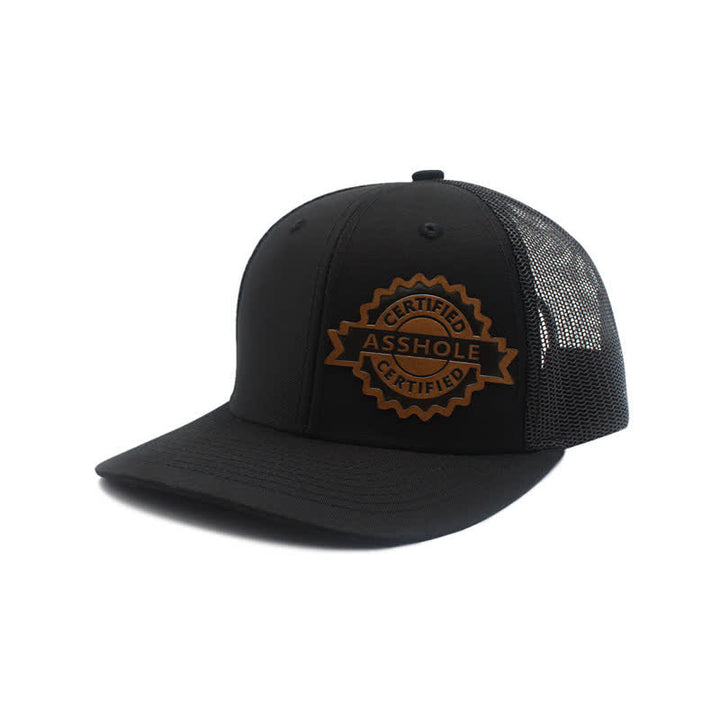 Cappello da camionista con etichetta in pelle marrone e motivo a lettere