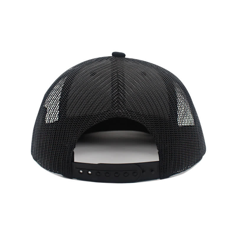 Cappello da camionista con etichetta in pelle marrone e motivo a lettere