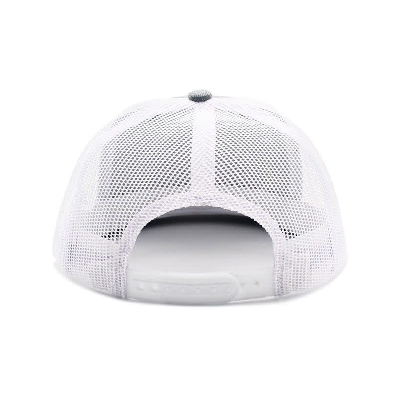 Cappello da camionista con etichetta in pelle marrone e motivo a lettere
