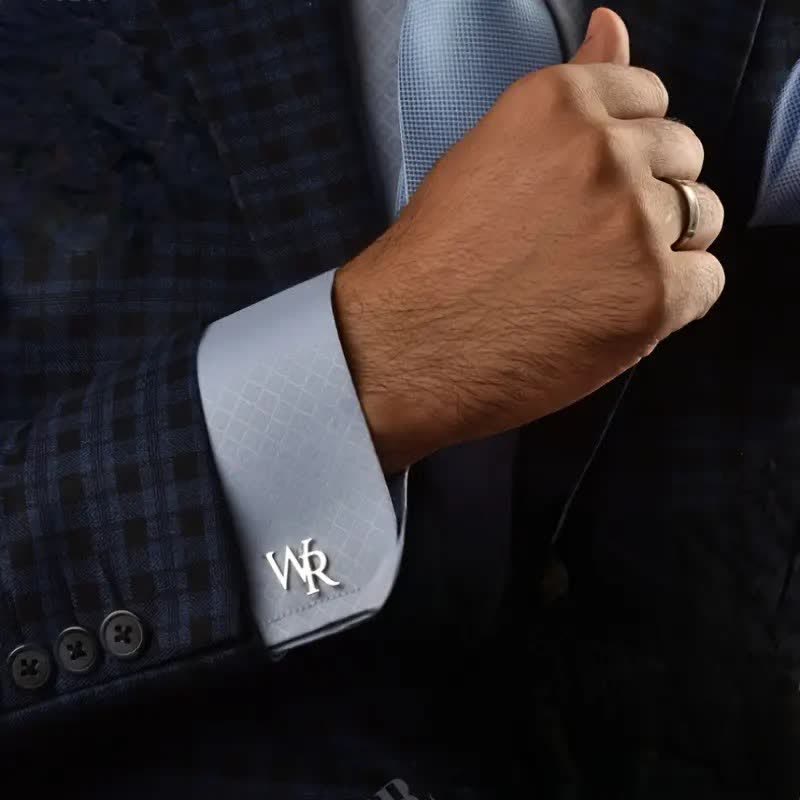 1 paio di copri bottoni con lettere personalizzate, set di gemelli da abito - image 0