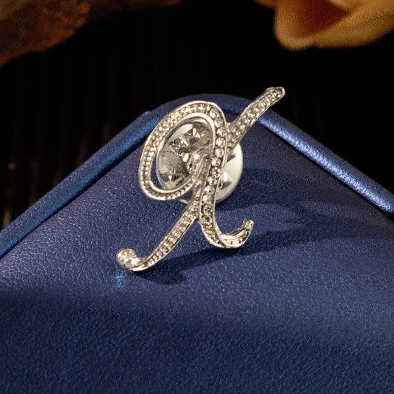 Spilla con lettera iniziale dell'alfabeto 26 in argento e strass
