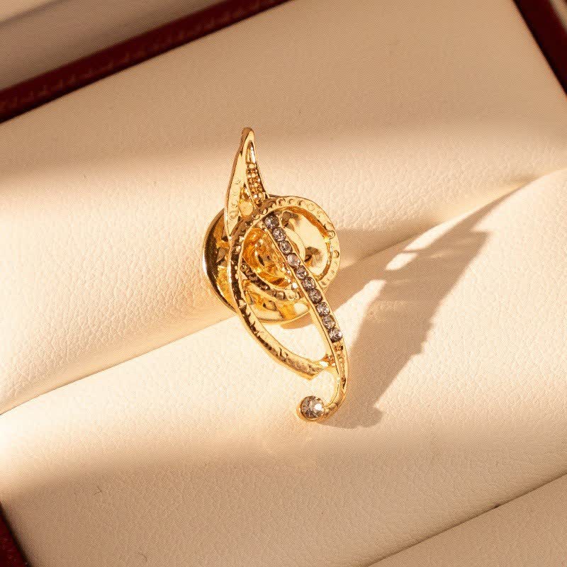 Spilla con lettera iniziale in oro 26 dell'alfabeto con strass