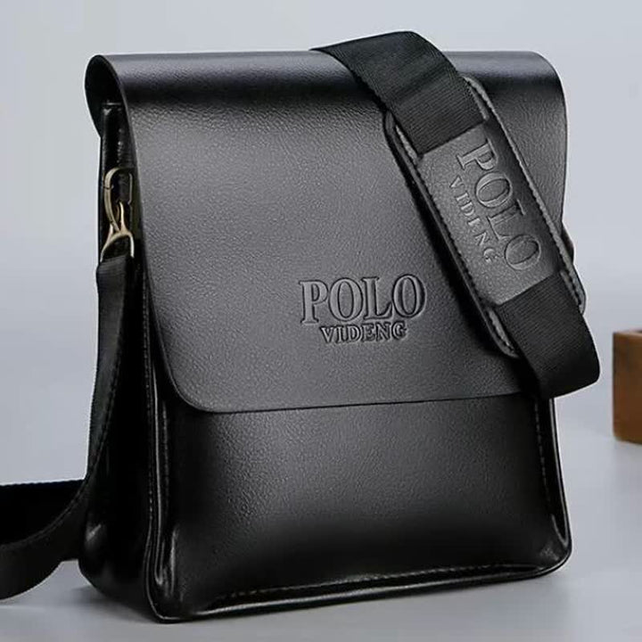Borsa a tracolla classica multitasche e grande capacità