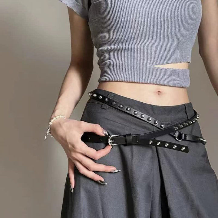 Cintura da donna in pelle nera extra lunga con rivetti punk casual a doppio strato