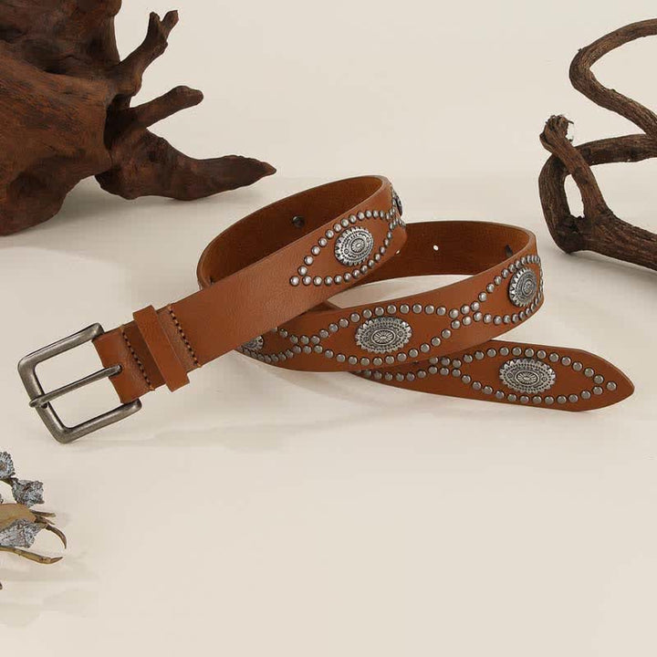Cintura da donna in pelle con rivetti in argento anticato in stile western
