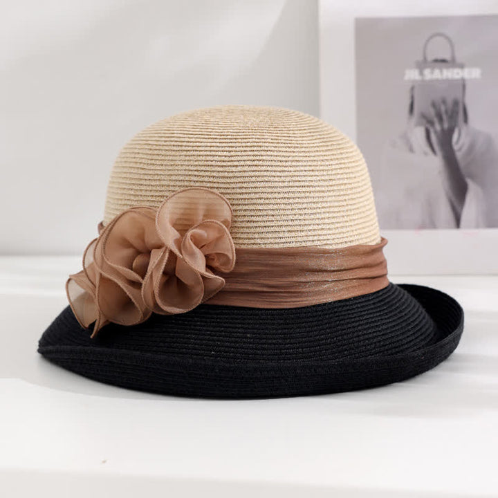 Cappello di paglia con nastro stropicciato floreale da donna