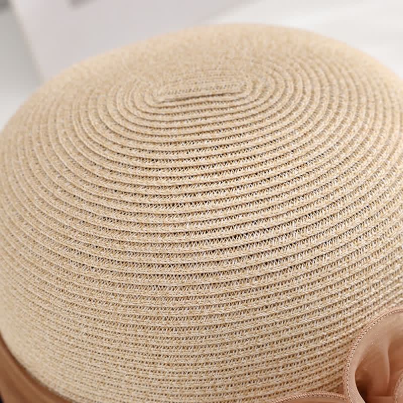 Cappello di paglia con nastro stropicciato floreale da donna