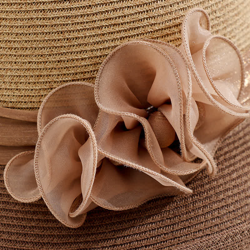 Cappello di paglia con nastro stropicciato floreale da donna