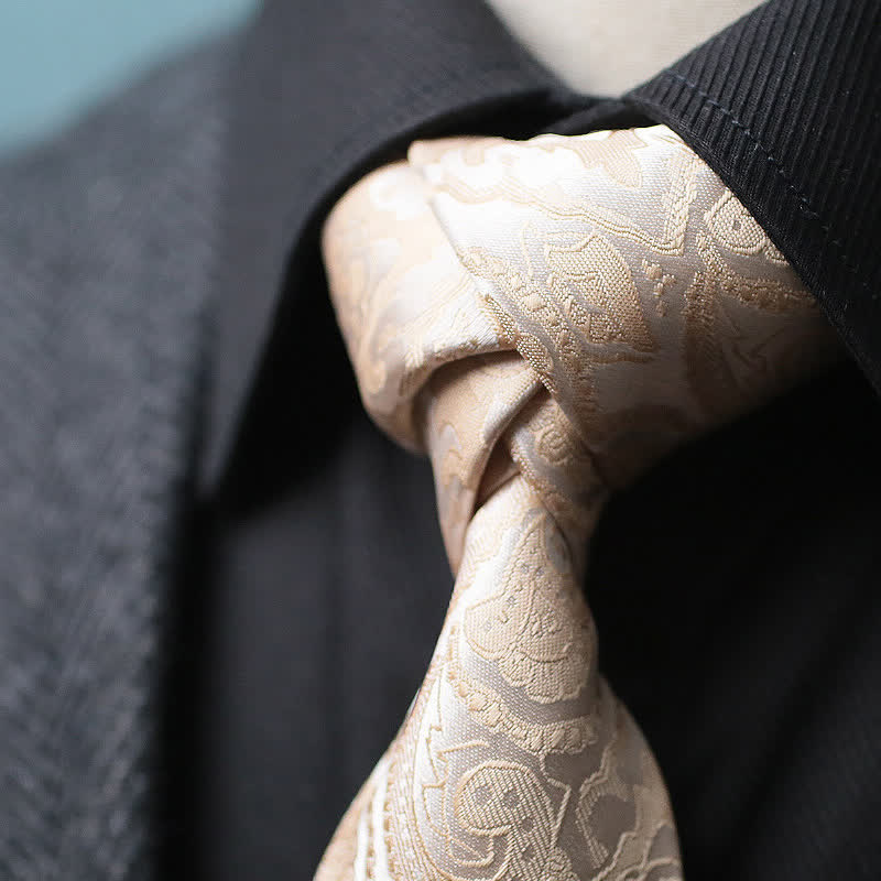 Set di 2 cravatte larghe con motivo paisley champagne da uomo