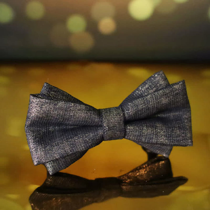 Papillon da uomo con dettagli lucidi e scintillanti in oro sottile nero