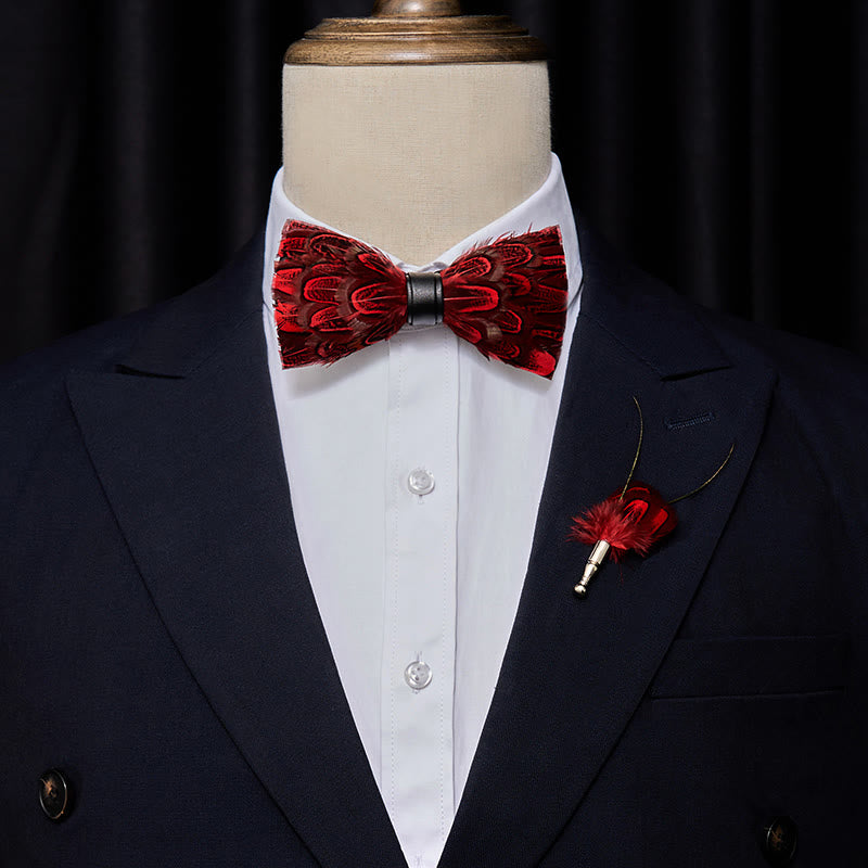 Papillon con piume di pavone Crison & Black e spilla da bavero