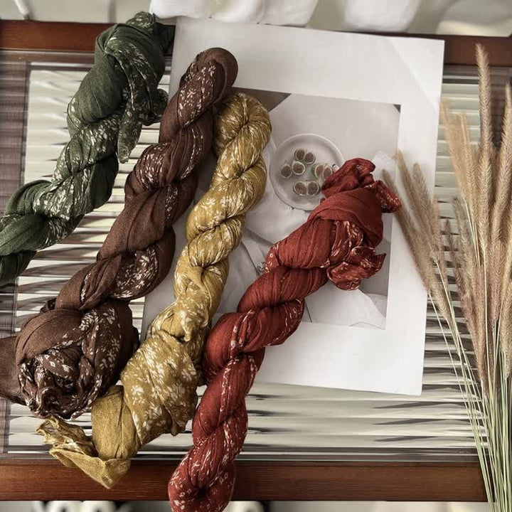 Sciarpa sottile in lino e cotone con pieghe floreali artistiche da donna