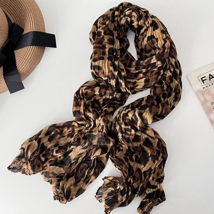 Sciarpa autunnale sottile in lino e cotone plissettato con stampa leopardata da donna