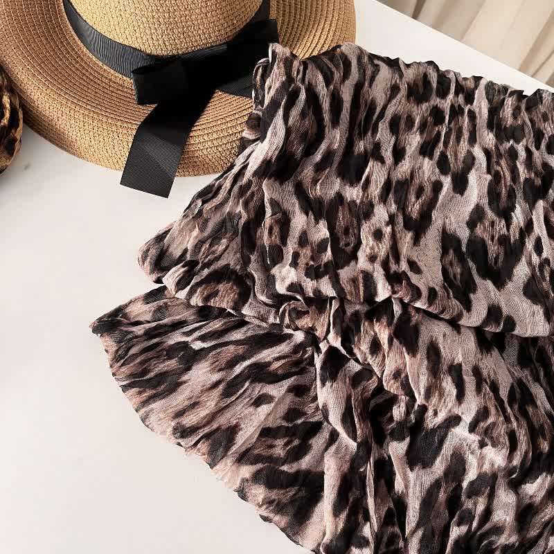 Sciarpa autunnale sottile in lino e cotone plissettato con stampa leopardata da donna