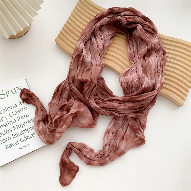 Sciarpa lunga e sottile plissettata con tecnica tie-dye da donna