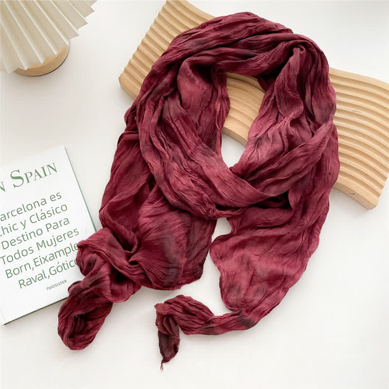 Sciarpa lunga e sottile plissettata con tecnica tie-dye da donna