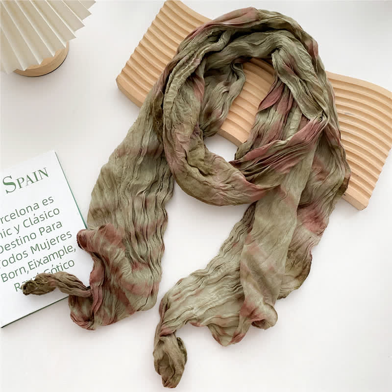 Sciarpa lunga e sottile plissettata con tecnica tie-dye da donna
