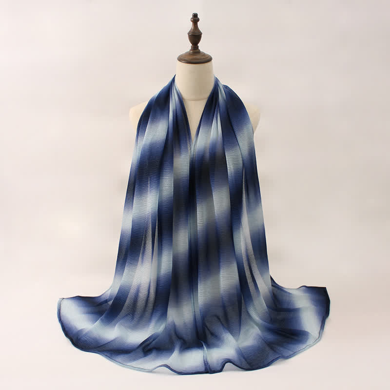 Sciarpa estiva sottile unisex a righe con pieghe e colori sfumati