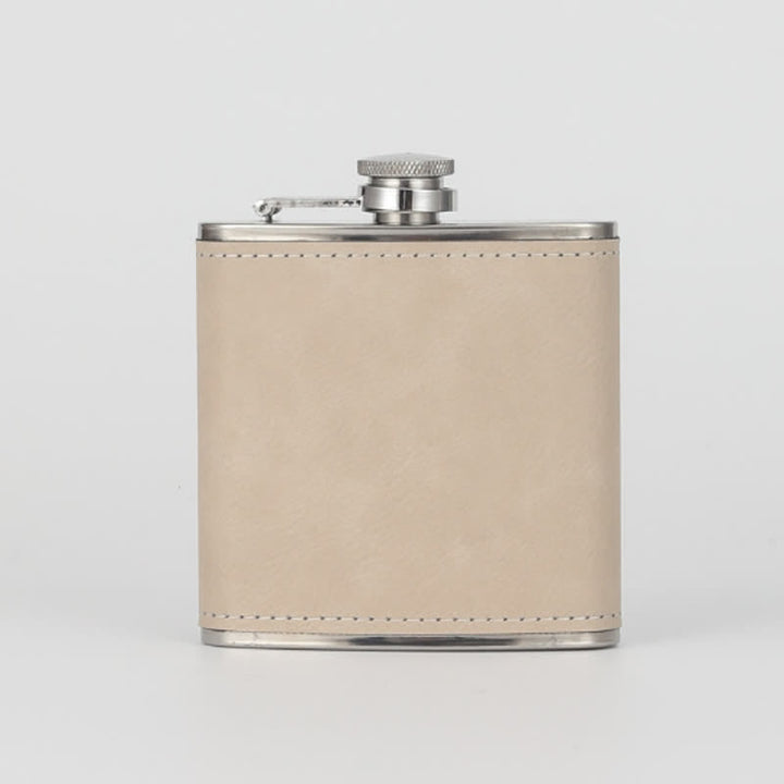 Fiaschetta portatile personalizzata in pelle incisa da 6 once
