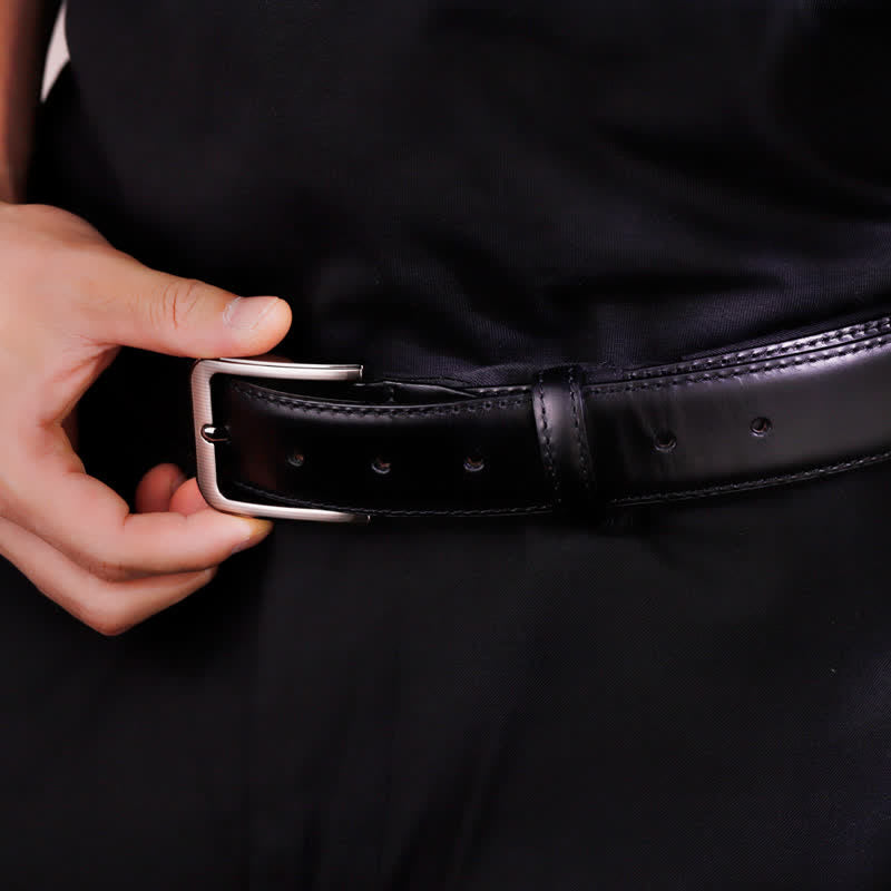 Cintura in pelle personalizzata con punta incisa semplice e personalizzata